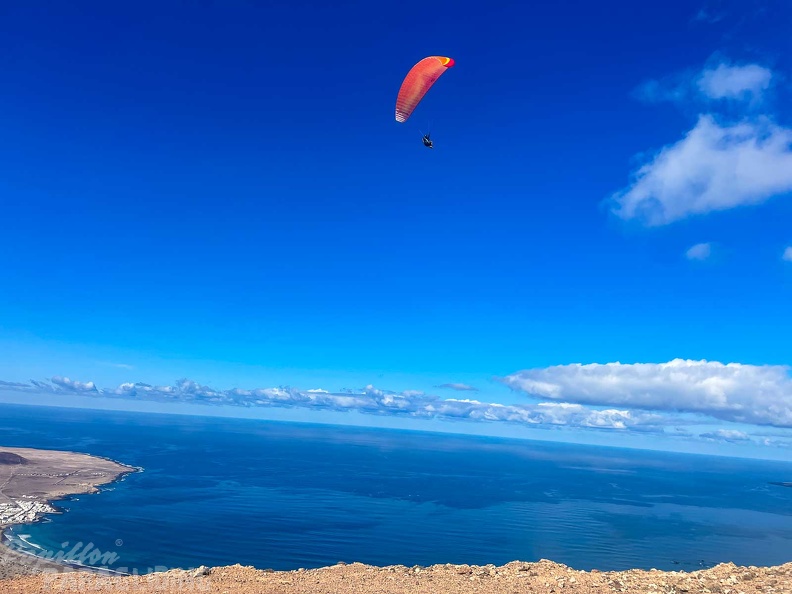 fla48.23-Lanzarote-Paragliding-122.jpg