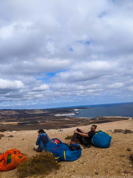 fla49.23-paragliding-lanzarote-111.jpg