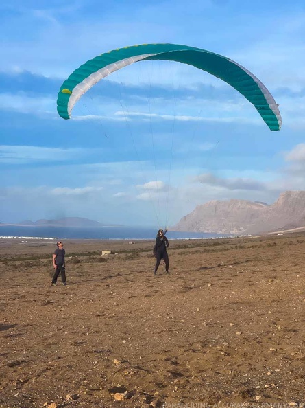 fla49.23-paragliding-lanzarote-139.jpg