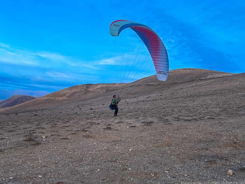 fla49.23-paragliding-lanzarote-175.jpg