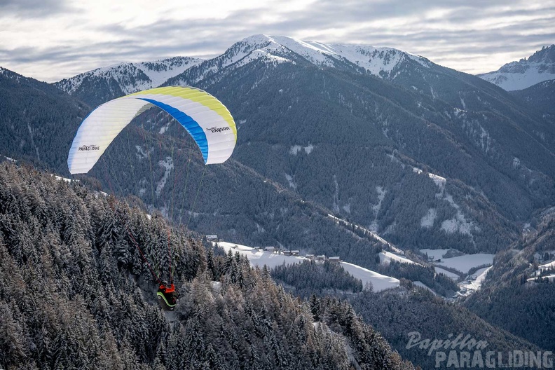 DH1.24-Luesen-Paragliding-Neujahr-110