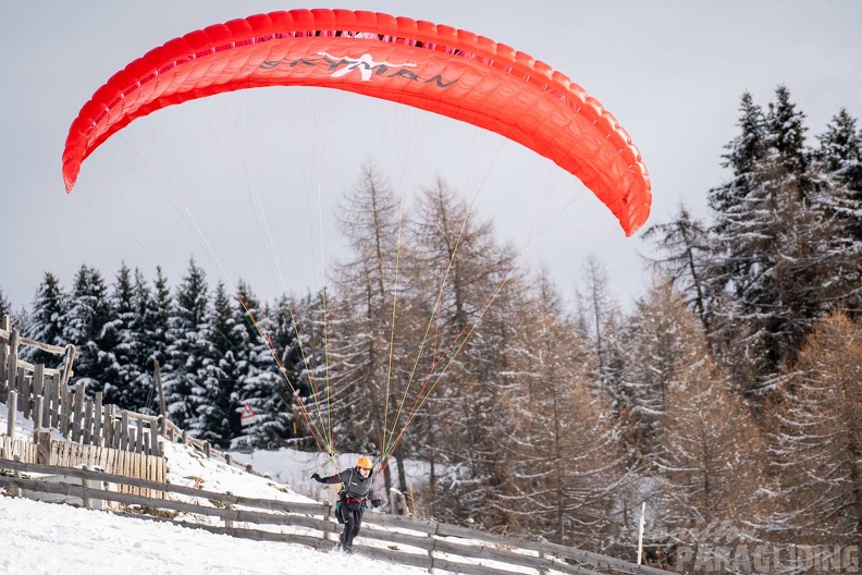 DH1.24-Luesen-Paragliding-Neujahr-112