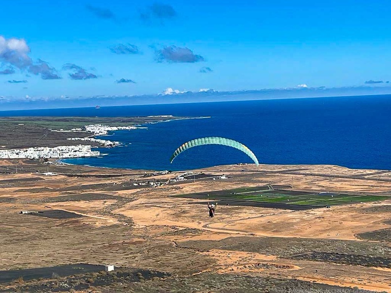 FLA2.24_paragliding-lanzarote-114.jpg