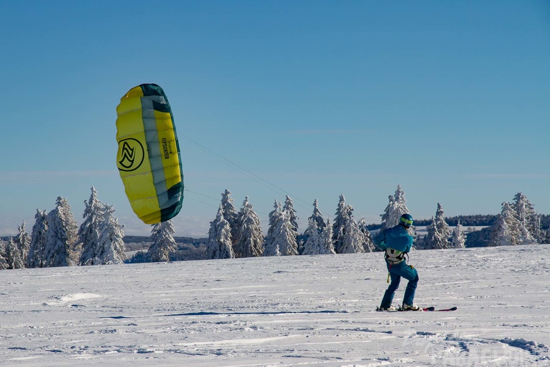 Snowkite-Wasserkuppe-24-01-20-vormittag web-140