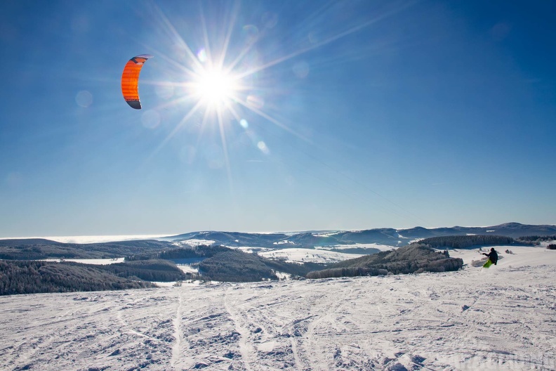 Snowkite-Wasserkuppe-24-01-20-vormittag web-111