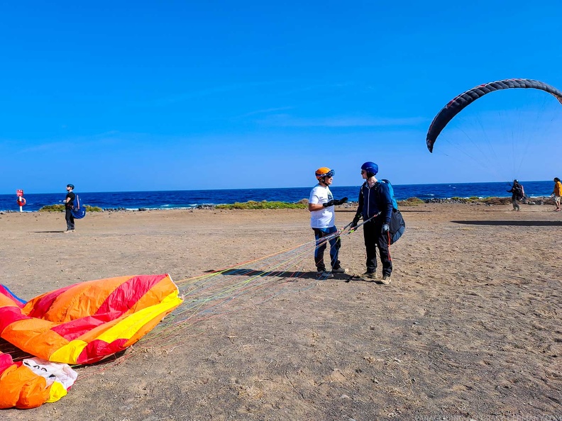 FLA6.24-paragliding-lanzarote-128