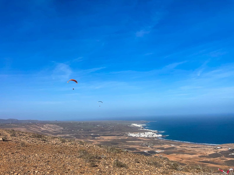 FLA6.24-paragliding-lanzarote-132.jpg