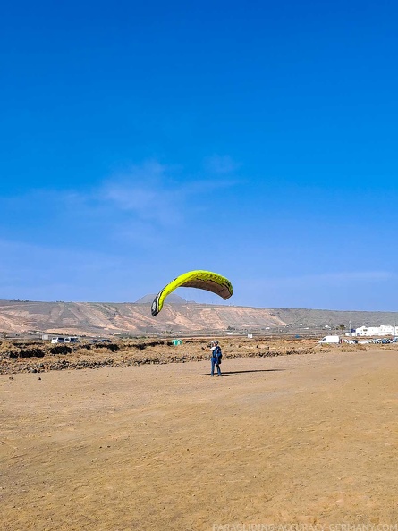 FLA6.24-paragliding-lanzarote-102.jpg