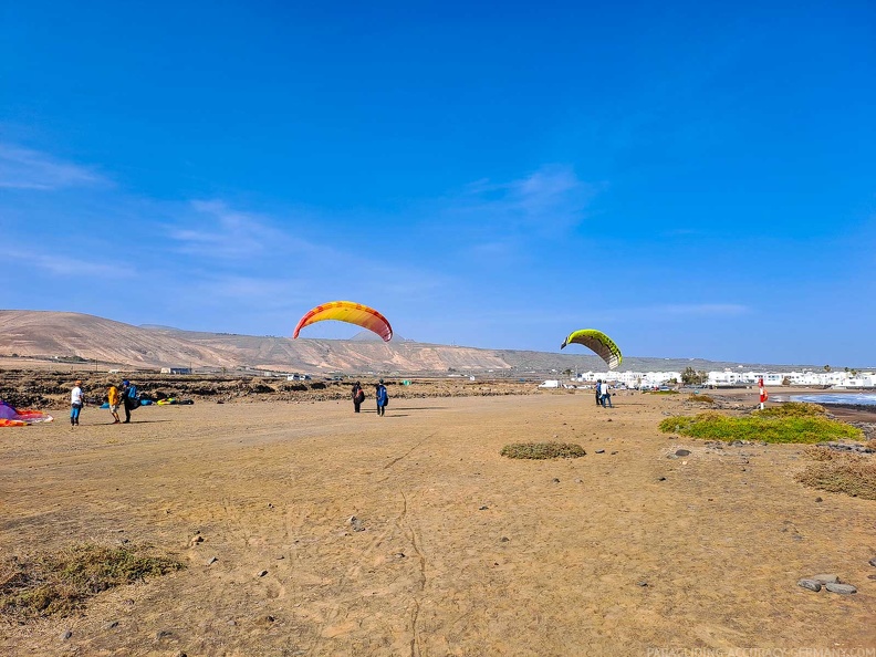 FLA6.24-paragliding-lanzarote-112