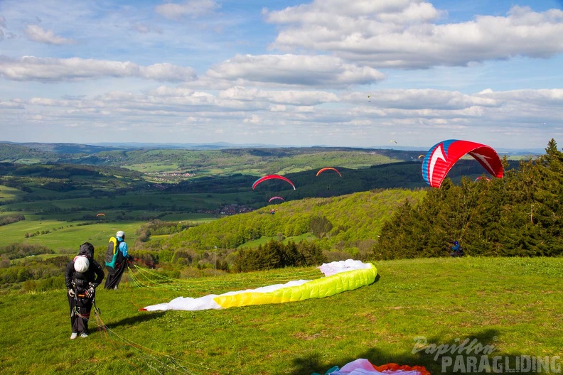 abtsrodaer-kuppe-paragliding-2024-05-09-266