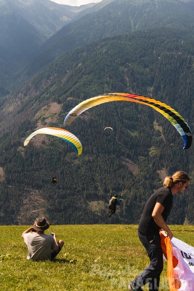 DH24.29-luesen-sommer-paragliding-147