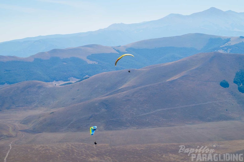 fcf37.23-castelluccio-italien-paragliding-01337