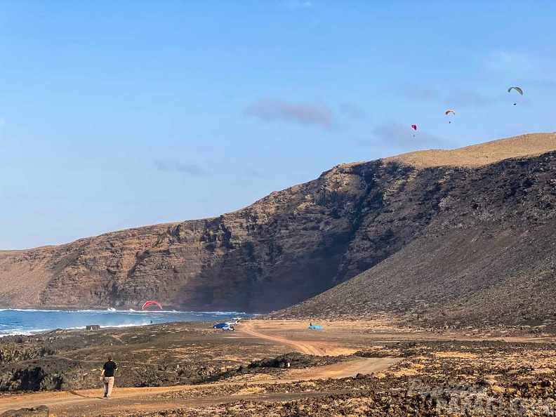 FLA48.24-Lanzarote-Paragliding-128