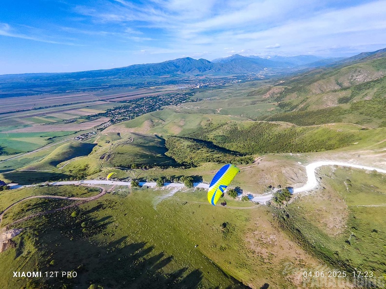 fka23.25-kasachstan-papillon-paragliding-as-375