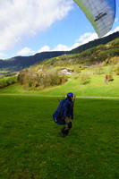 dh43.25-luesen-paragliding-600