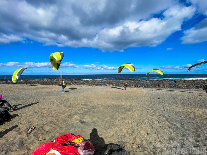 fla49.25-lanzarote-paragliding-108