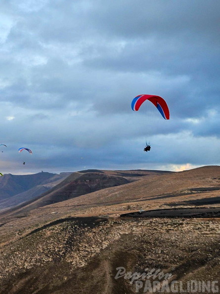 fla51.25-lanzarote-papillon-paragliding-128