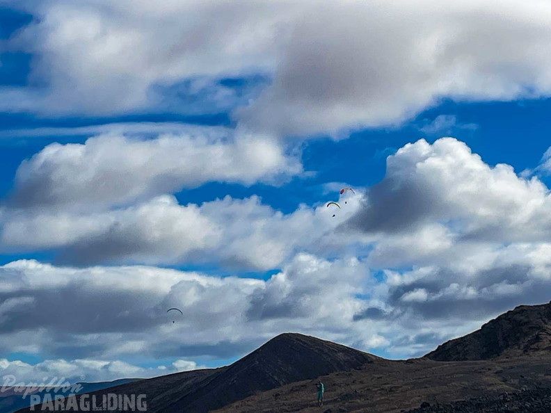 fls52.25-lanzarote-paragliding-103