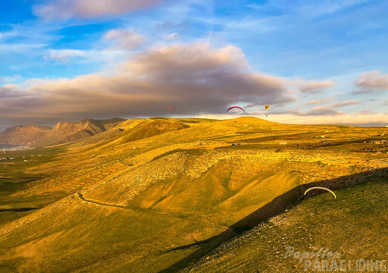 fla5.26-paragliding-lanzarote-111