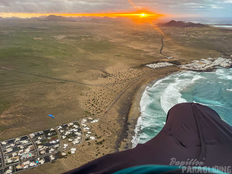 fla5.26-paragliding-lanzarote-118