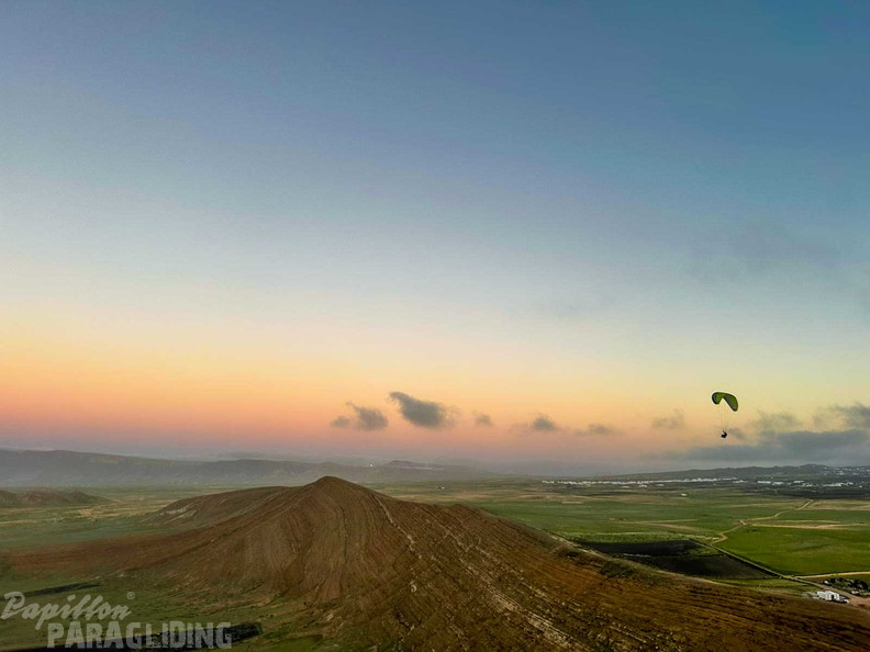 fla7.26-papillon-paragliding-111