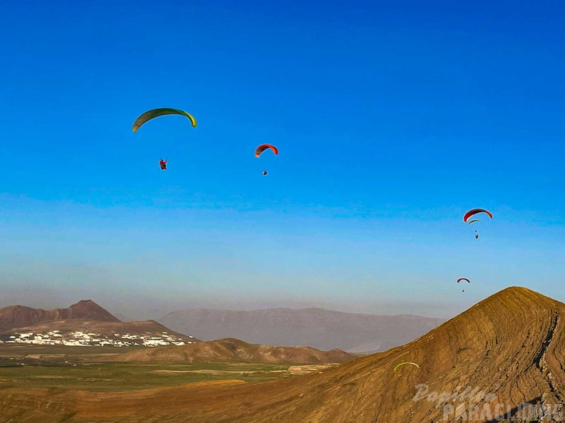fla8.26-paragliding-lanzarote-122