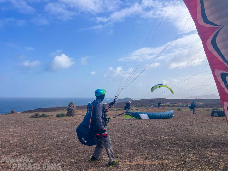 fla10.26-lanzarote-paragliding-113