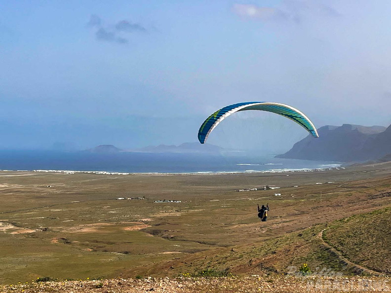 fla11.26-lanzarote-paragliding-115