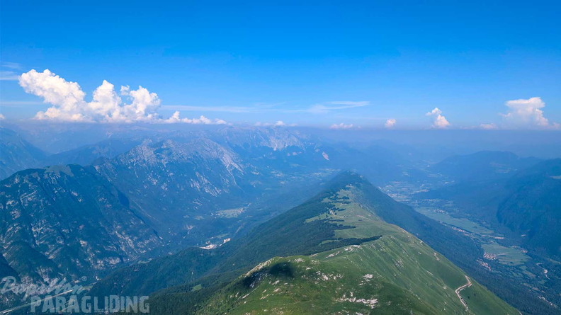 fs25.26-slowenien-paragliding-106