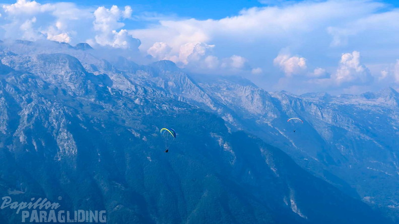 fs25.26-slowenien-paragliding-115