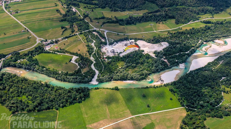 fs30.26-slowenien-paragliding-109