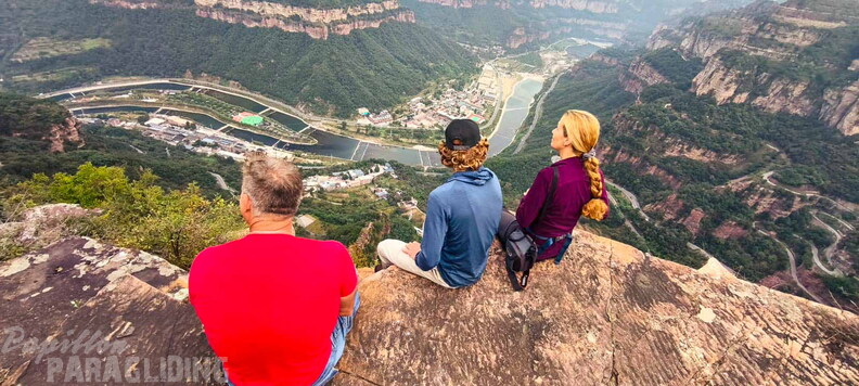 fcn39.26-china-paragliding-119