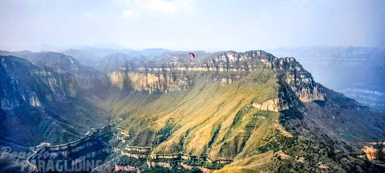 fcn39.26-china-paragliding-121
