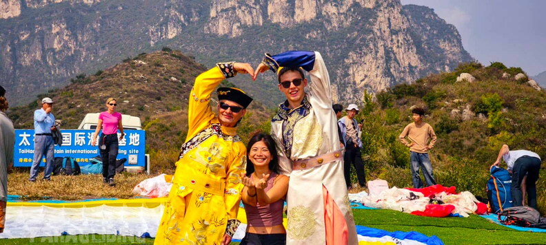 fcn39.26-china-paragliding-130