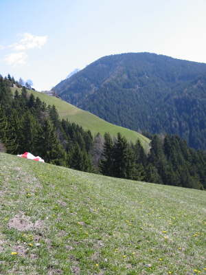 2003 Luesen Ostern 03 Paragliding 035