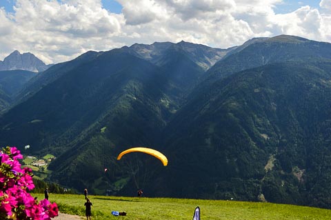 DH33.16-Luesen Paragliding-1056