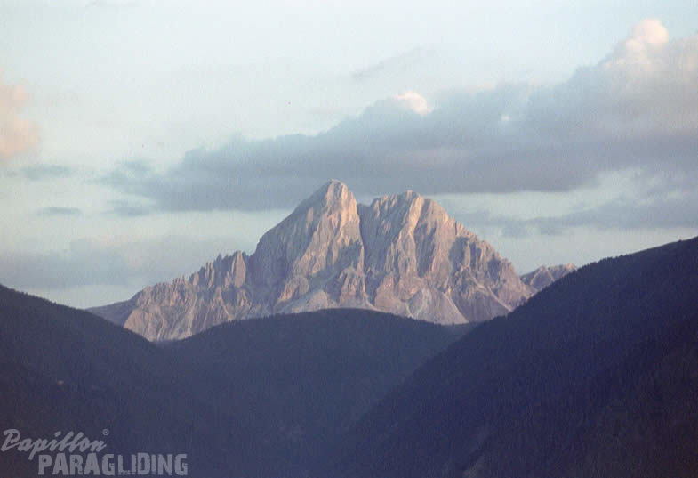 2003 Luesen Sim Paragliding 004