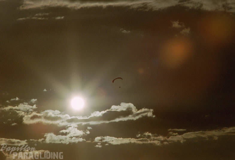 2003 Luesen Sim Paragliding 008
