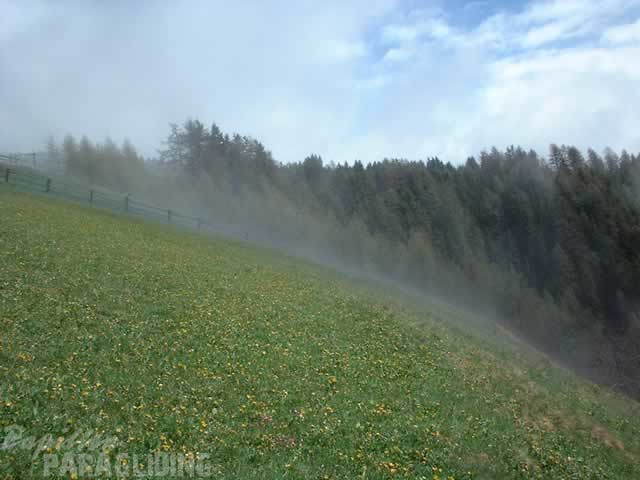 2003 SF2.03 Paragliding 013