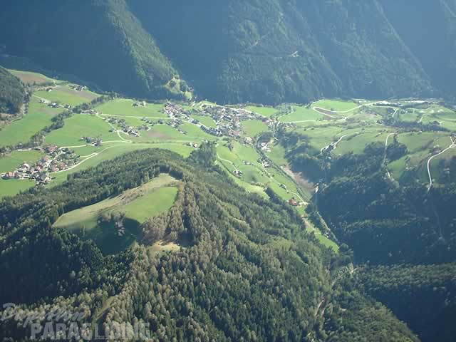 2003 SF2.03 Paragliding 036