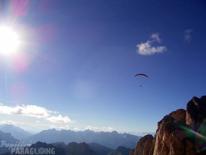 2004 Marmolada Paragliding 010