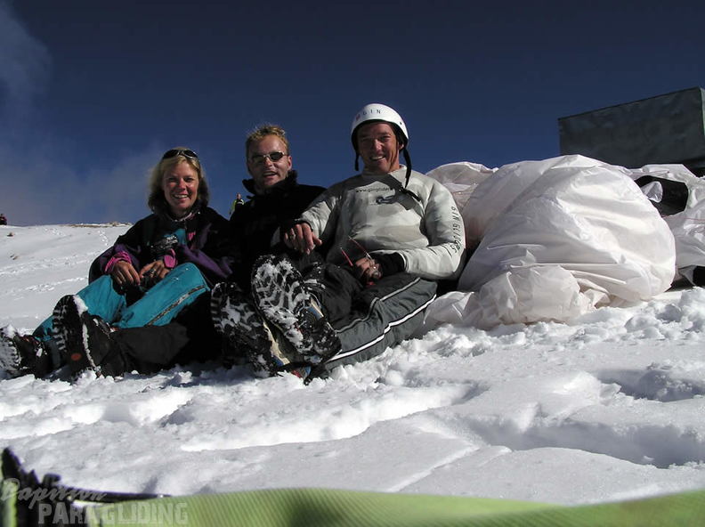 2004 Marmolada Paragliding 017