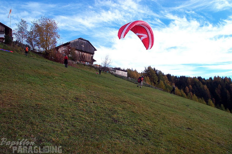 2005_D7.05_Paragliding_042.jpg