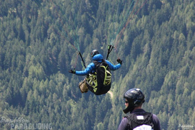 2012 DH29.12 Luesen Gleitschirm 024
