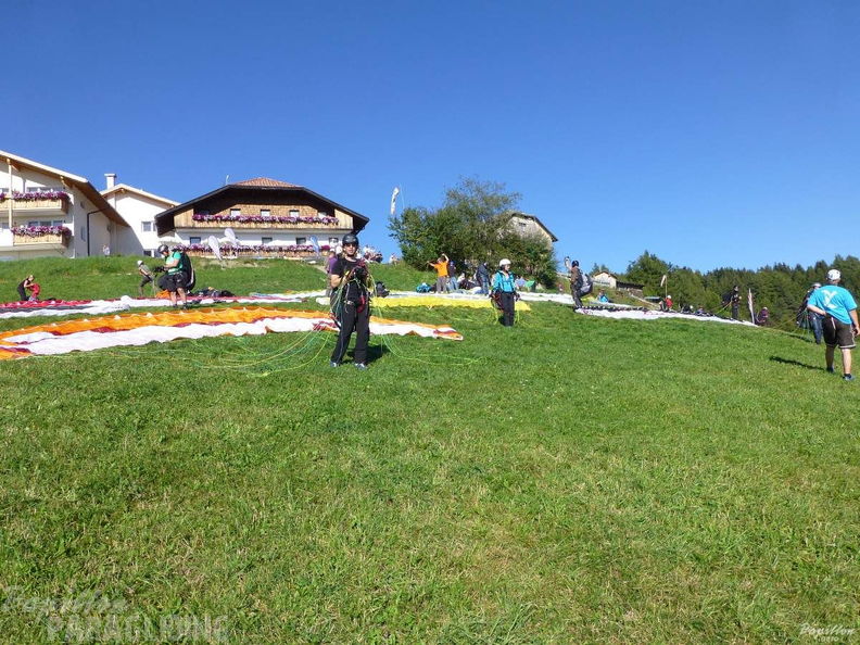 2012 DH36.12 Luesen Gleitschirm 089