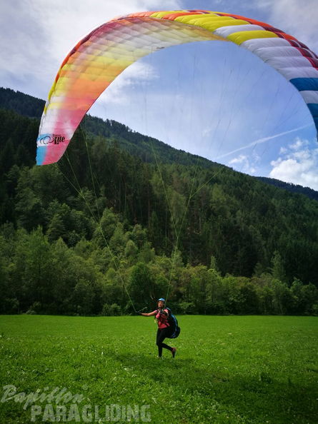Papillon Paragliding-Luesen DH27.176