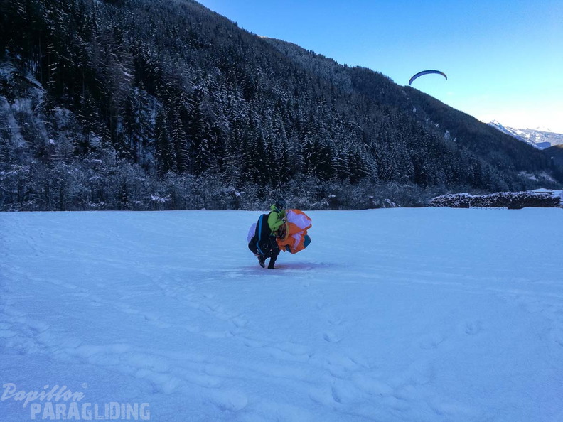 DH1.18 Luesen-Paragliding-357