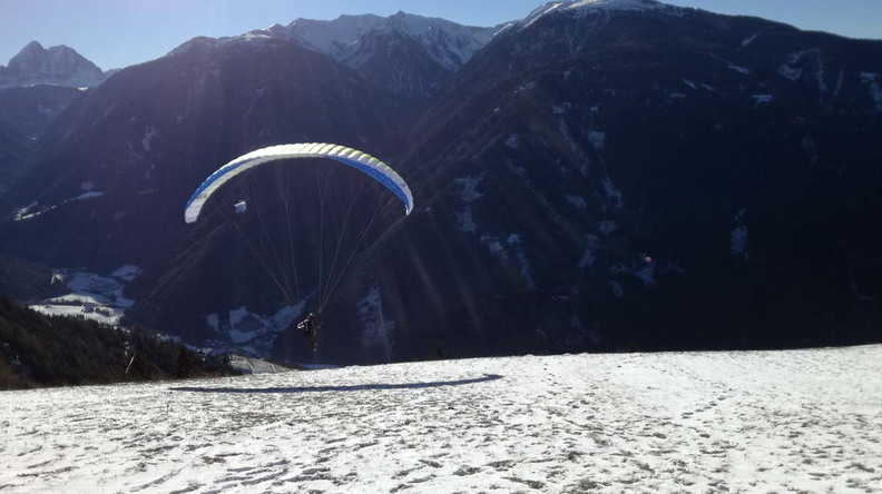 DH50.18 Luesen-Paragliding-252
