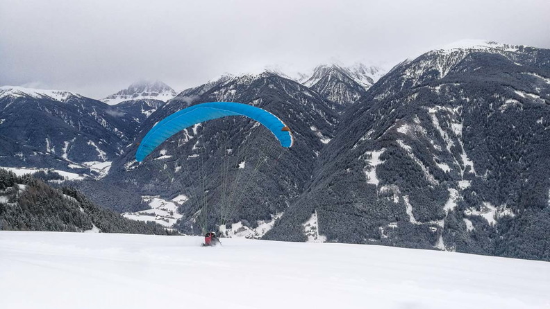 DH7.18 Paragliding-120