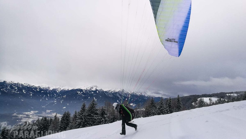 DH7.18 Paragliding-131